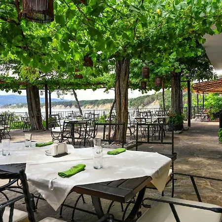 Guest house Complex Chayka Byala (Varna)