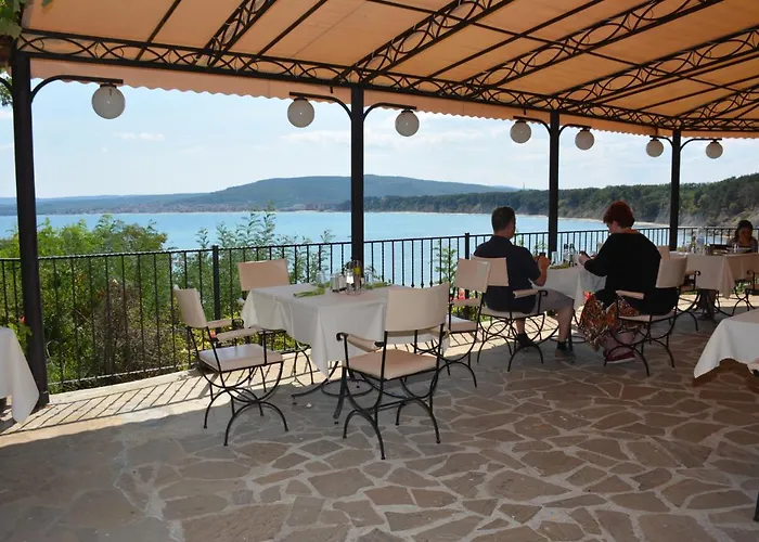 Guest house Complex Chayka Byala (Varna)